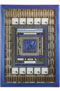 Œuvre nommée "Router" : sculpture murale cybertrash du sculpteur Rémy Tassou. Vue principale.