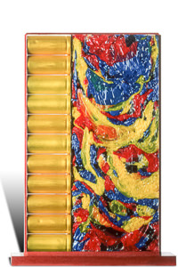 Œuvre nommée "Quadri" : sculpture cybertrash (totem) du sculpteur Rémy Tassou. Vue principale.