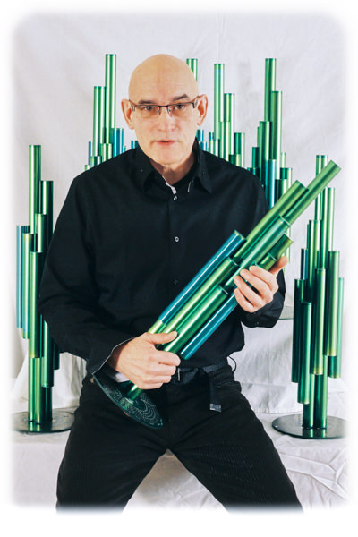 Œuvres d'art de et avec le sculpteur Rémy tassou nommées "Trophée du tri Sivades" (767)