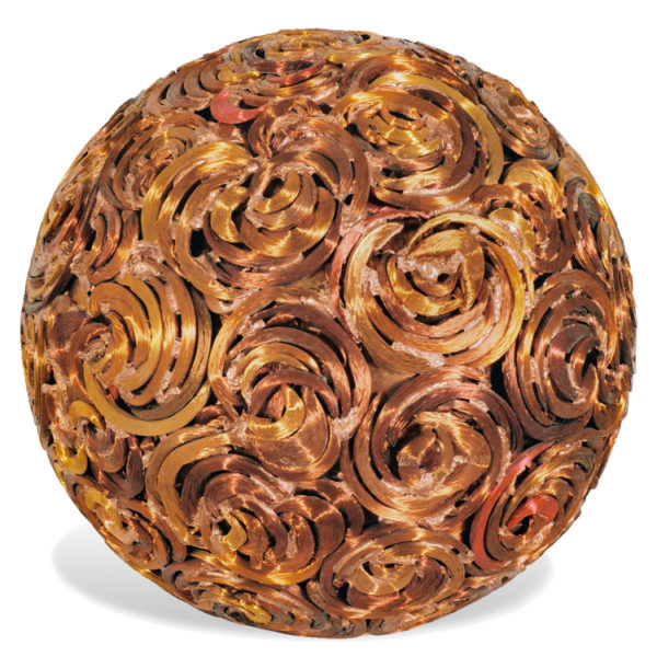 Œuvre nommée "Galileo" : sculpture cybertrash (totem) du sculpteur Rémy Tassou. Vue principale.