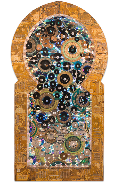 Œuvre nommée "Enter" : sculpture murale cybertrash de Rémy Tassou.