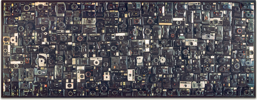 Œuvre nommée "Scope" : sculpture murale cybertrash de Rémy Tassou. (vue principale)