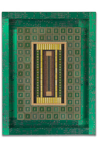 Œuvre nommée "Tagsys" : sculpture murale cybertrash de Rémy Tassou.