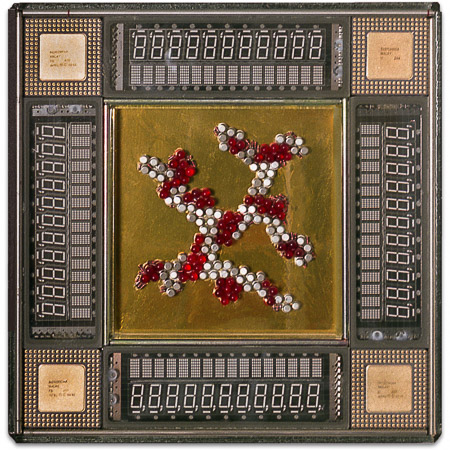 Œuvre nommée "Tone": sculpture murale cybertrash de Rémy Tassou. (vue principale, vignette)