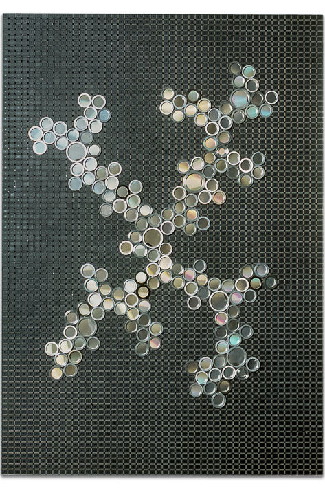 Œuvre nommée "Hal": sculpture murale cybertrash de Rémy Tassou. (vue principale, vignette)