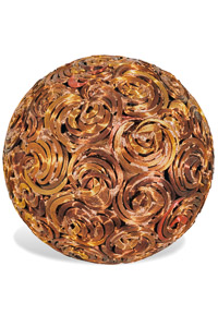 Œuvre nommée "Galileo" : sculpture cybertrash (totem) du sculpteur Rémy Tassou. Vue principale.