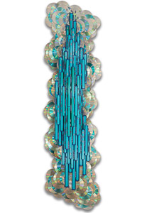 Œuvre nommée "Sycamore" : sculpture murale cybertrash du sculpteur Rémy Tassou.