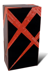 Œuvre nommée "Firefox " : sculpture cybertrash (totem) du sculpteur Rémy Tassou. Vue principale (vignette)