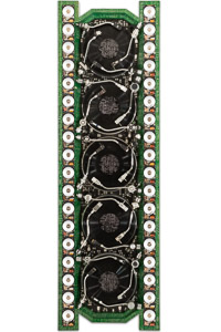 Œuvre nommée "Club " : sculpture murale cybertrash de Rémy Tassou. (vue principale) (vignette)