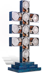 "Zettaoctet" : Totem Cybertrash de Rémy Tassou. Vue principale (vignette)